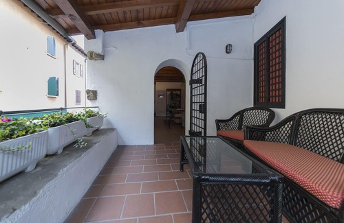 Rivoltella House | Apartment in the historic center of Rivoltella sul Garda ideal for families