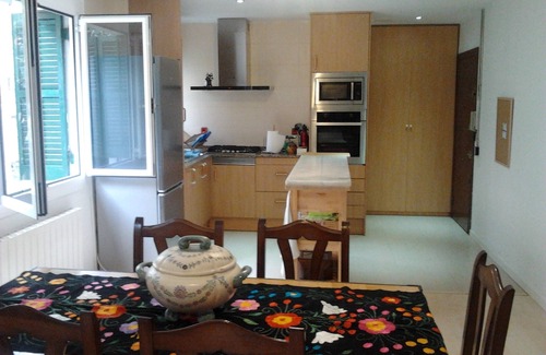 Sant Marti de Provencals Condo | APARTMENT IDEAL LOCATION TO ENJOY A GOOD PRICE. IDEAL FAMILIES