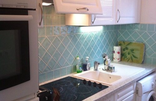 Cap-d'Antibes Apartment | APARTMENT IDEALLY SITUATED 50 METRES FROM THE BEACH AND 200 TO THE OLD TOWN