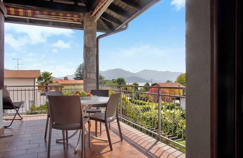 Maccagno Apartment | Apartment 'Il Bacio Del Sole' with Lake View, Private Terrace and Shared Garden