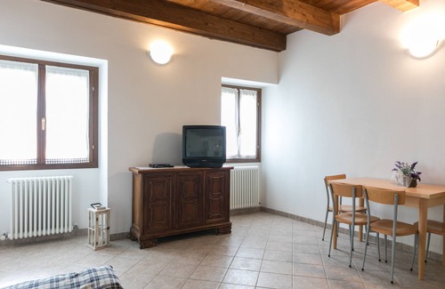 Premilcuore Apartment | Apartment Il Faggio Large two-room apartment sleeping 5 and with mountain view