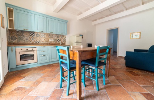 Patresi House | Apartment 'Il Rosmarino' with Sea View, Wi-Fi and Air Conditioning