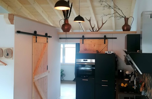 Klosterlangheim Apartment | Apartment 'Im Garten Gottes' with Lake View, Wi-Fi and Air Conditioning