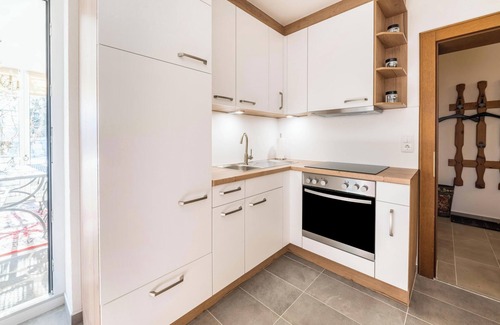 Angerberg Apartment | Apartment "Im Haus Stöckl" with Mountain View, Garden, Terrace & Wi-Fi