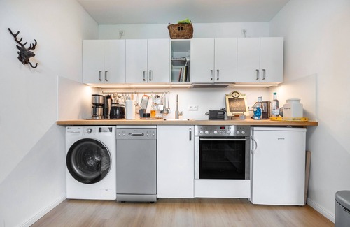 Salzhausen Apartment | Apartment 'Im Reiterparadies' with Private Terrace, Private Garden and Wi-Fi