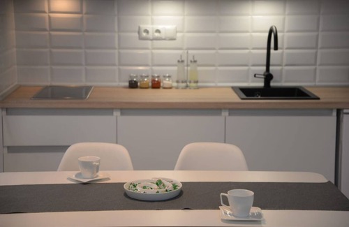 Bosnjaci House | Apartment in a Beautiful Garden