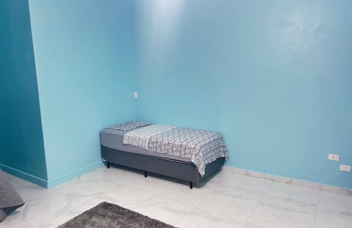 Pariquera-Acu House | Apartment in a guesthouse surrounded by greenery