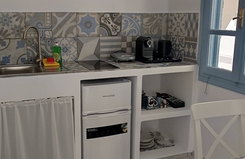 Grikos House | Apartment In A Hotel 'Pico Bello Patmos 22' with Mountain View, Wi-Fi and Air Conditioning