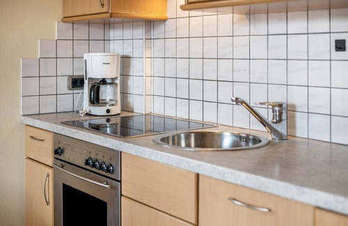 Valdaora di Sopra House | Apartment In A Hotel 'Residence Oberhauser Apt 4' with Mountain View, Balcony and Wi-Fi