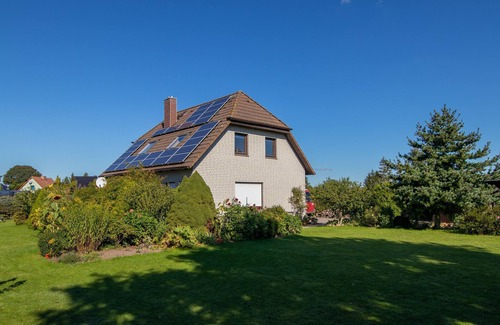 Niepars Apartment | Apartment in a quiet village location - apartment