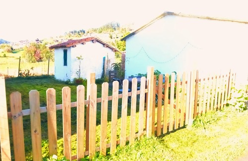 Sales Cottage | Apartment in a rural house with a small garden.Pets allowed