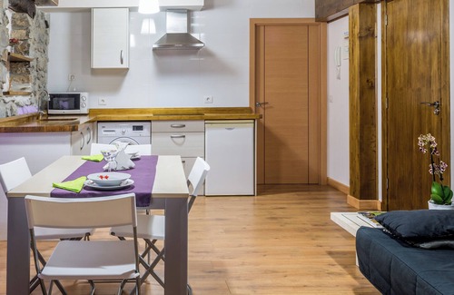 Ampuero Apartment | Apartment in a rural setting near the beach of Laredo 1