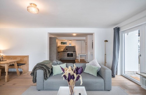 Oberwarngau Apartment | Apartment 'In Bayern' with Private Terrace and Wi-Fi