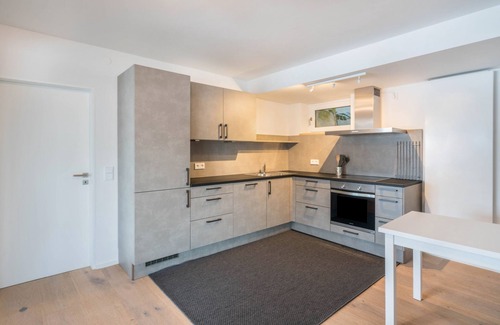 Oberwarngau Apartment | Apartment 'In Bayern' with Private Terrace and Wi-Fi