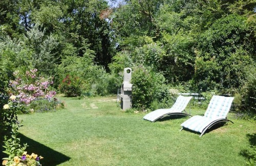 Caderousse Apartment | Apartment in Caderousse with Pool