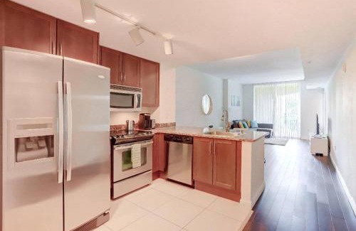 Boynton Beach House | Apartment In Casa Costa Condo!beach Pass Included
