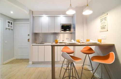 Barrio de La Latina Apartment | Apartment in Cava Baja Centre Madrid by Batuecas