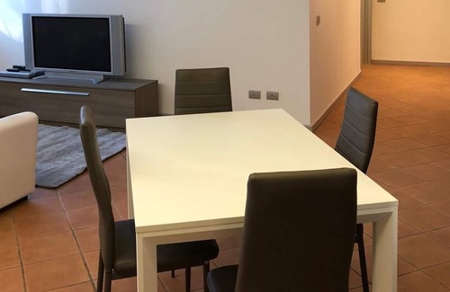 Carate Brianza Apartment | Apartment in Corte