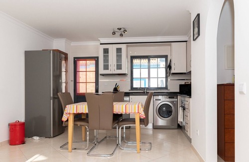 Manta Rota Apartment | Apartment in condominium with pool 100m from the beach by AlgarveManta (6T3)