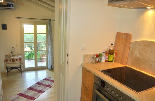 Glyfada Apartment | Apartment in cottage Lemoni on Corfu
