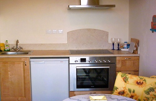 Glyfada Apartment | Apartment in cottage Lemoni on Corfu