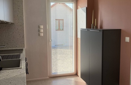 Colmar Apartment | Apartment in detached house