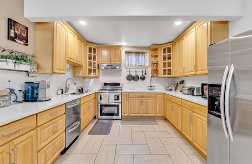 Julian - St. James Apartment | Apartment in downtown SJ