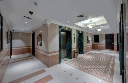 Trade Centre 1 House | Apartment in Dubai with Burj Khalifa View