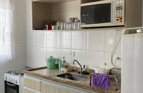 Praia da Enseada Apartment | Apartment in Enseada, 2 bedrooms, air conditioning, swimming pool and 100m from the beach!