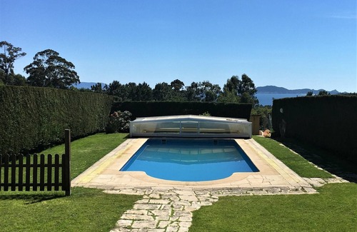 Donon Apartment | Apartment in Cangas near Playa de Barra