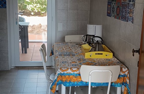 Villaggio Piras Apartment | Apartment in family house surrounded by greenery