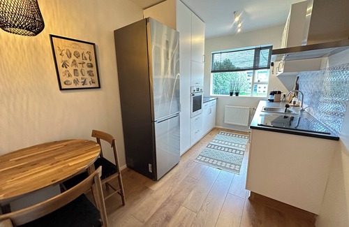 Haaleiti Apartment | Apartment in Fellsmúli, Reykjavik