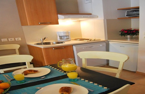 Barjac Apartment | Apartment in France with Spacious Terrace