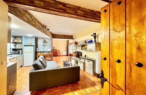 Galapagar Apartment | Apartment in Galapagar with Pool and Sauna