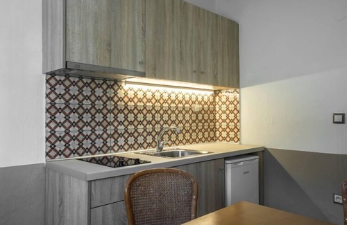 Gerakini Apartment | Apartment in Gerakini with a shared swimming pool