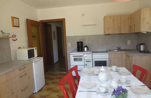 Roehrnbach Apartment | Apartment in Goggersreut mit Terrasse