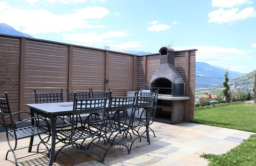 Coldrano Apartment | Apartment in Goldrain with Pool & Mountain Views