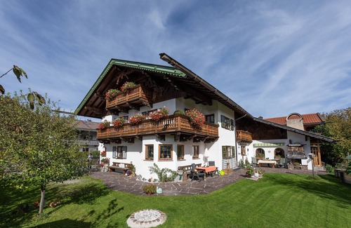 Wallgau Apartment | apartment in grandiose mountains and intact nature