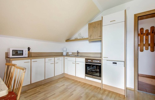 Hainzenberg Apartment | Apartment in Hainzenberg in a ski area
