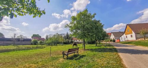 Gro Pinnow Apartment | Apartment in Herrenhaus Groß Pinnow