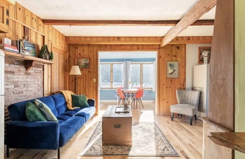 Chittenden County Apartment | Apartment in historic farmhouse