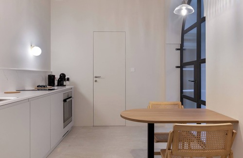 Cospicua Apartment | Apartment in Historic House & rooftop terrace
