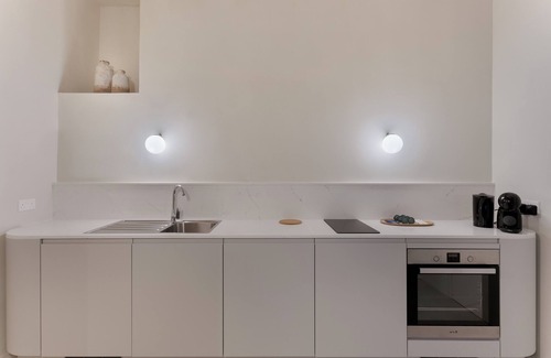 Cospicua Apartment | Apartment in Historic House & rooftop terrace