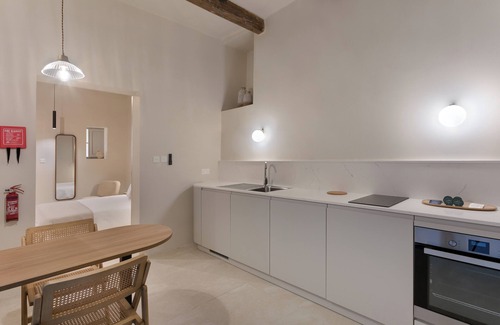 Cospicua Apartment | Apartment in Historic House & rooftop terrace