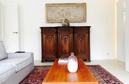 Feronstree et Hors-Chateau Apartment | Apartment in Historical Center