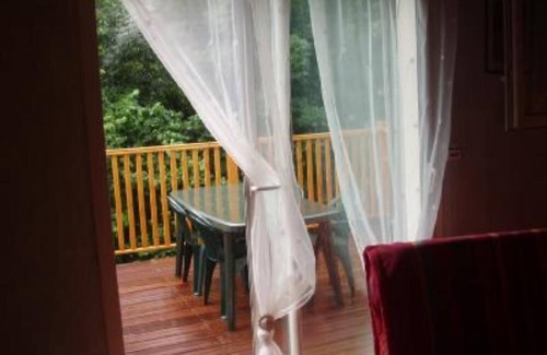 Aragnouet Apartment | apartment in house