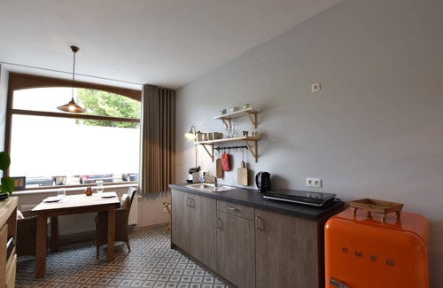 Ypres Apartment | Apartment in Ieper with terrace