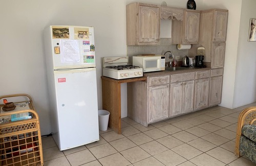Oualie Bay Apartment | Apartment in Villa Iris, above the nicest beach on Nevis