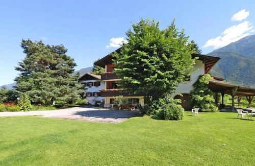Laces Apartment | Apartment in Latsch with Indoor Pool & Garden