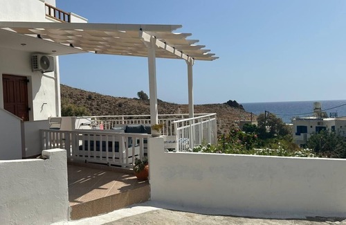 Lentas Apartment | Apartment in Lentas with sea view and garden